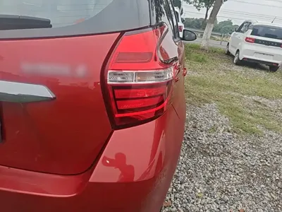 Toyota Yaris L 2016, 61600 км, за 4464.33 USD - фото 8