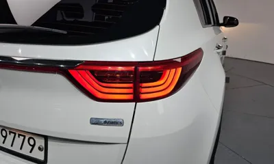 Kia Sportage 2018, 107916 км, за 6837.27 USD - фото 23