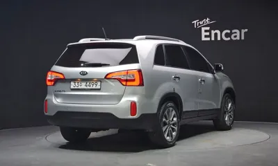 Kia Sorento 2014, 139070 км, за 5399.43 USD