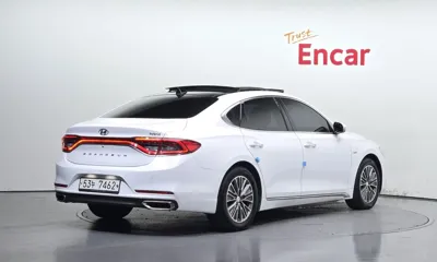 Hyundai Grandeur 2019, 172912 км, за 9761.02 USD