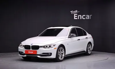 BMW 3-Series · 2015 год