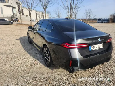 BMW 5-Series 2024, 18000 км, за 39107.51 USD