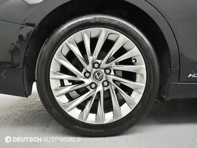 Lexus ES 2019, 169532 км, за 18845.47 USD