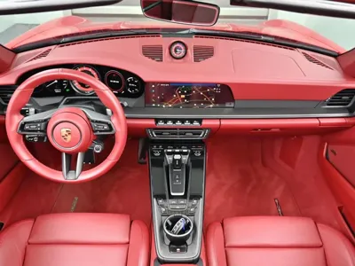 Porsche 911 2024, 9300 км, за 139818.83 USD - фото 7