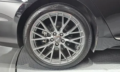 Genesis G80 2018, 71549 км, за 16738.87 USD