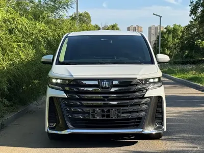 Toyota Vellfire 2023, 54000 км, за 109004.01 USD