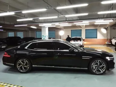 Genesis G90 2024, 79678 км, за 12642.77 USD