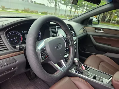 Hyundai Sonata 2018, 123528 км, за 8139.61 USD - фото 8