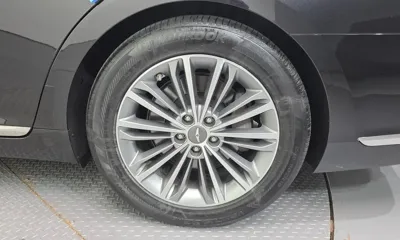 Genesis EQ900 2018, 179618 км, за 10181.29 USD