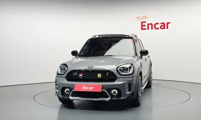 MINI Countryman 2022, 66023 км, за 17657.87 USD
