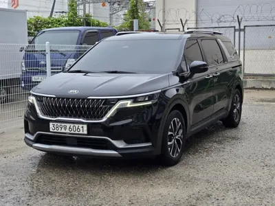 Kia Canival 2021, 172302 км, за 10483.41 USD