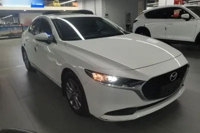 Mazda Mazda 3 Axela 2020, 66200 км, за 9663 USD