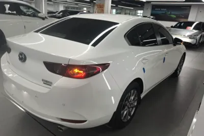 Mazda Mazda 3 Axela 2020, 66200 км, за 9663 USD - фото 6