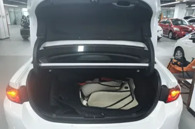 Mazda Mazda 3 Axela 2020, 66200 км, за 9663 USD - фото 22