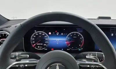 Mercedes-Benz AMG GT 2025, 50 км, за 85342.06 USD - фото 8