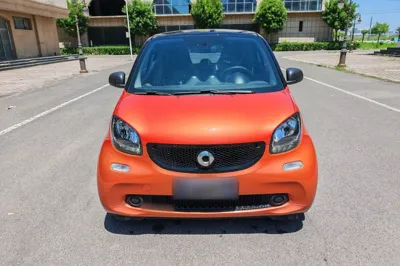 Smart Fortwo 2015, 131700 км, за 8286 USD