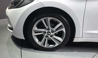 Hyundai Avante 2018, 64715 км, за 7351.03 USD
