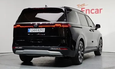 Kia Canival 2021, 80949 км, за 13062.89 USD