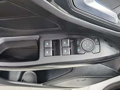 Ford Focus 2020, 138900 км, за 5120.76 USD - фото 9