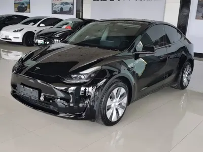 Tesla Model Y 2022, 122600 км, за 20805.82 USD