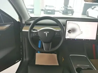 Tesla Model Y 2022, 122600 км, за 20705.3 USD - фото 11