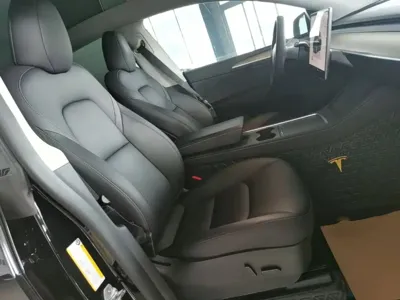 Tesla Model Y 2022, 122600 км, за 20705.3 USD - фото 25