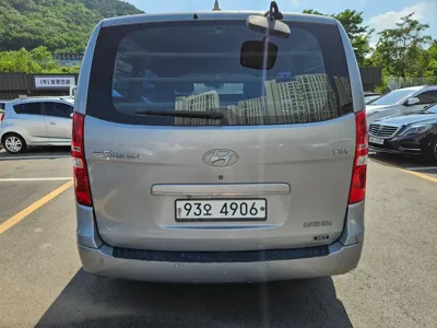 Hyundai Starex 2014, 194300 км, за 2983.81 USD - фото 4