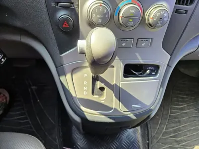 Hyundai Starex 2014, 194300 км, за 2983.81 USD - фото 9