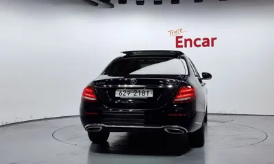 Mercedes-Benz E-Class 2019, 90857 км, за 17669.46 USD