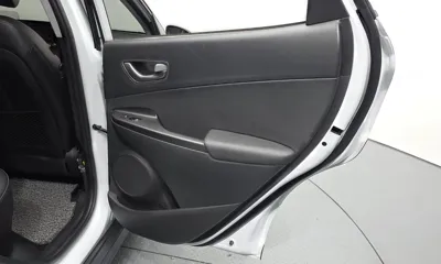 Hyundai Kona 2020, 101528 км, за 13935.01 USD - фото 25