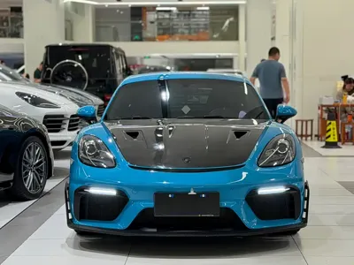 Porsche 718 2017, 80000 км, за 30605.65 USD