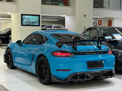 Porsche 718 2017, 80000 км, за 30605.65 USD