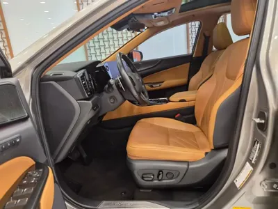 Lexus NX 2024, 49638 км, за 38762.24 USD - фото 9