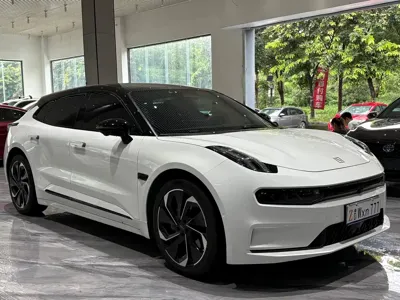 Zeekr 001 2022, 87000 км, за 18510.53 USD