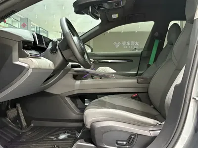 Zeekr 001 2022, 87000 км, за 18510.53 USD