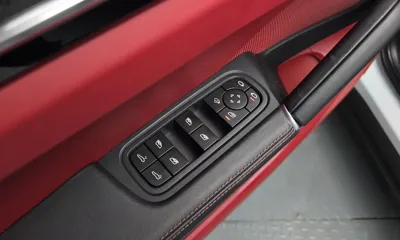 Porsche Cayenne 2023, 16564 км, за 76672.45 USD - фото 36