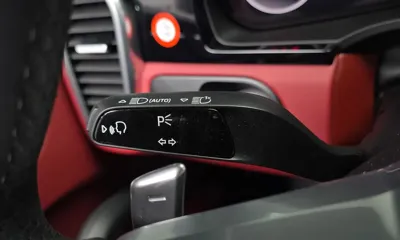 Porsche Cayenne 2023, 16564 км, за 76672.45 USD - фото 38