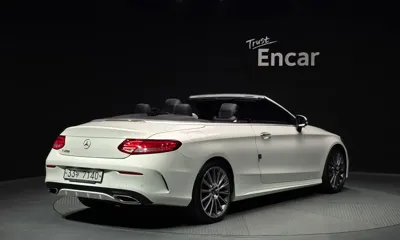 Mercedes-Benz C-Class 2018, 65991 км, за 17421.82 USD