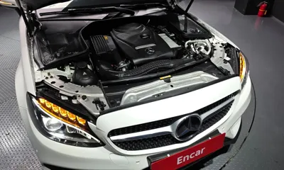 Mercedes-Benz C-Class 2018, 65991 км, за 17421.82 USD - фото 6