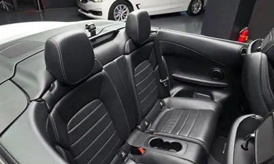 Mercedes-Benz C-Class 2018, 65991 км, за 17421.82 USD - фото 11