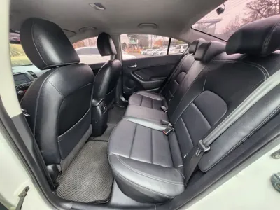 Kia K3 2015, 151591 км, за 3607.88 USD - фото 9