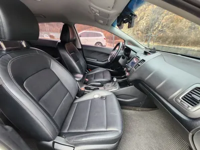 Kia K3 2015, 151591 км, за 3607.88 USD - фото 10