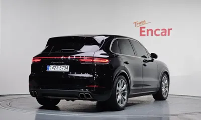 Porsche Cayenne 2023, 23940 км, за 86026.42 USD