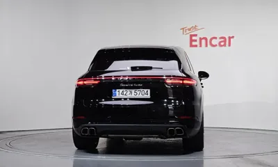 Porsche Cayenne 2023, 23940 км, за 86026.42 USD