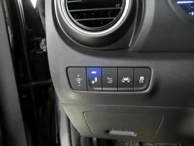 Hyundai Kona 2020, 117799 км, за 208.47 USD - фото 14