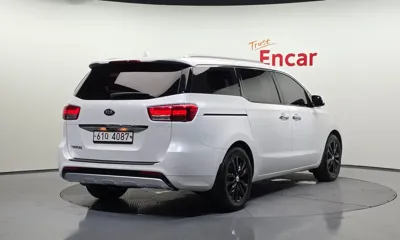 Kia Canival 2018, 159882 км, за 6825.71 USD