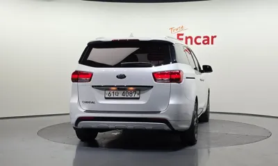 Kia Canival 2018, 159882 км, за 6825.71 USD