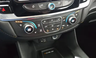 ChevroletGMDaewoo Traverse 2020, 81845 км, за 12465.54 USD - фото 17