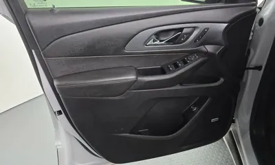 ChevroletGMDaewoo Traverse 2020, 81845 км, за 12465.54 USD - фото 24