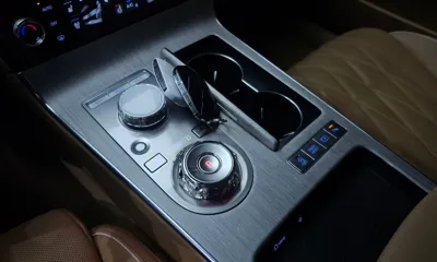 Genesis G80 2025, 24545 км, за 35504.9 USD - фото 9